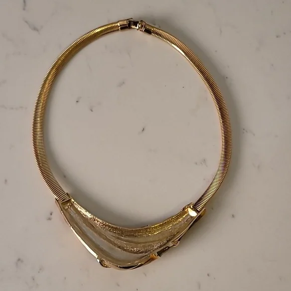 Vintage Gold Tone Omega Necklace Bracelet and Earrings Set - Picture 5 of 11